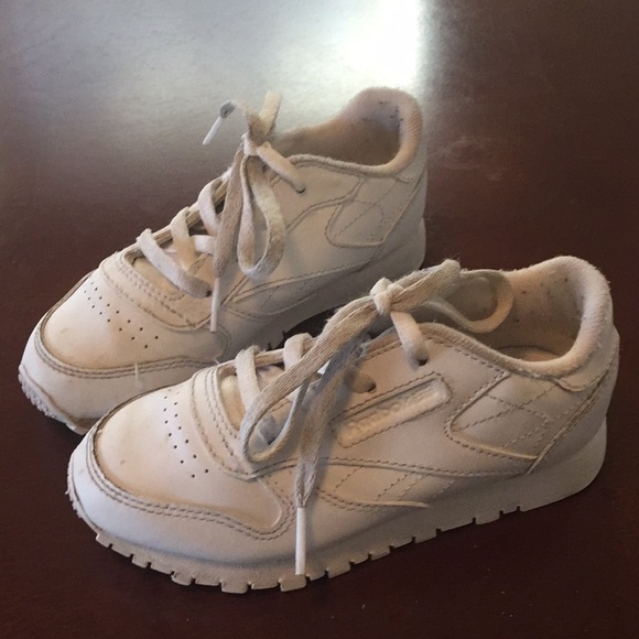 Classic Reeboks - Picture 2 of 4